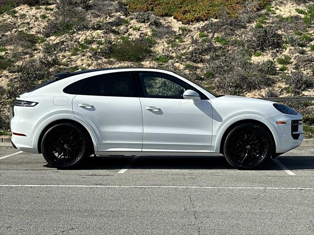 2026 Porsche Cayenne Coupe AWD