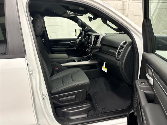 New 2026 RAM 1500 Big Horn Crew Cab 4x4 57" Box For Sale in Wilmington, OH