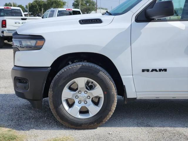 2026 Ram 1500 Tradesman Crew Cab 4x4 5'7" Box