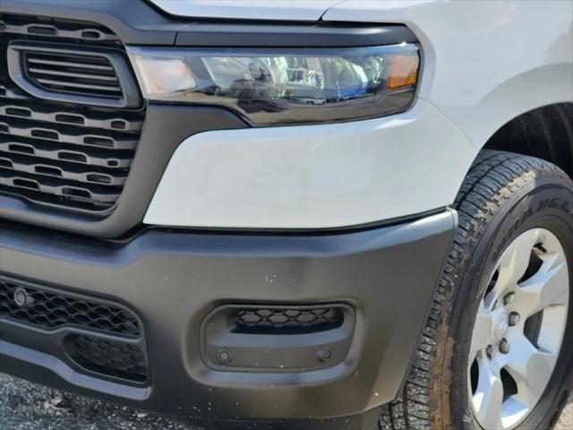 2026 Ram 1500 Tradesman Crew Cab 4x4 5'7" Box