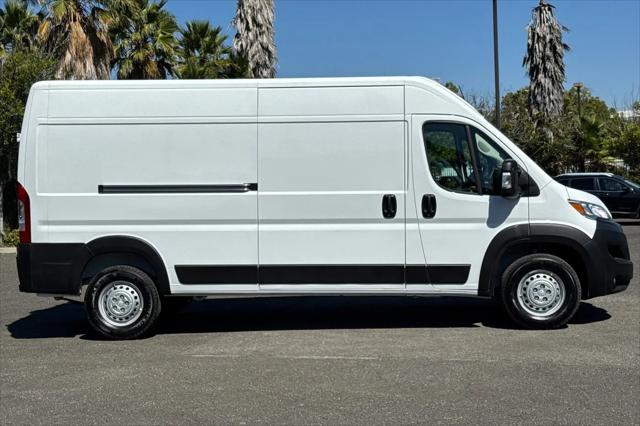 2026 Ram ProMaster 2500 Cargo Van Tradesman High Roof 159" WB w/Pass Seat