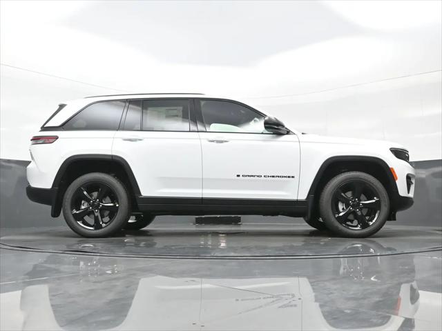 2025 Jeep Grand Cherokee Altitude X 4x4