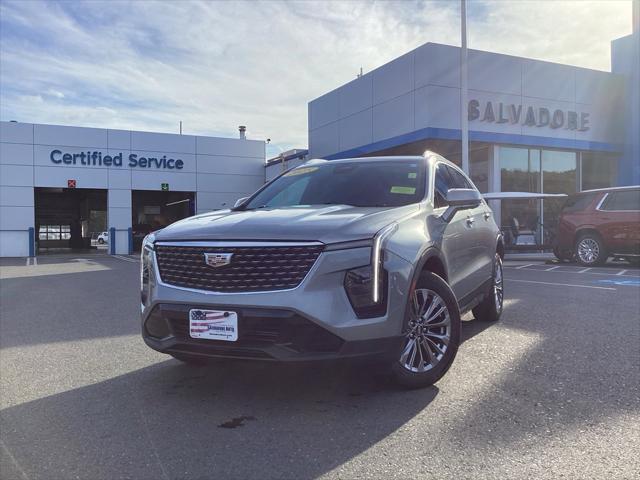 2025 Cadillac XT4 AWD Premium Luxury