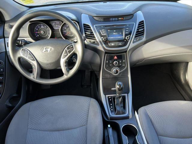 2015 Hyundai Elantra SE 2015 Hyundai Elantra SE