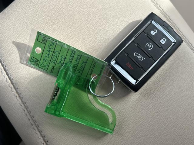 2025 Jeep Grand Cherokee GRAND CHEROKEE LIMITED 4X4 2025 Jeep Grand Cherokee GRAND CHEROKEE LIMITED 4X4