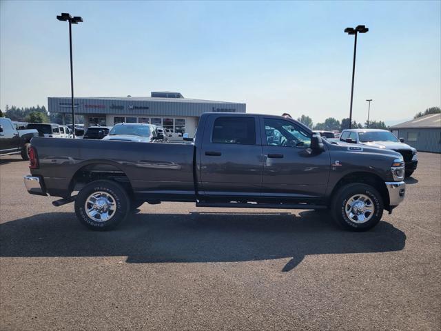 2026 RAM Ram 2500 RAM 2500 TRADESMAN CREW CAB 4X4 8 BOX