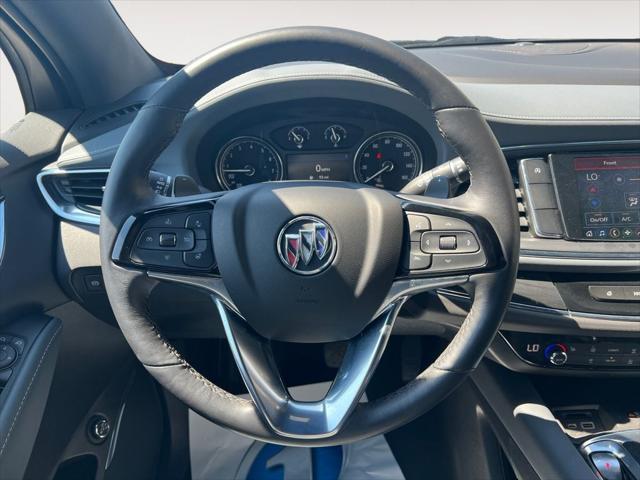 2024 Buick Enclave Essence FWD 2024 Buick Enclave Essence FWD