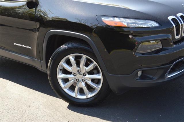 2017 Jeep Cherokee Limited 4x4 2017 Jeep Cherokee Limited 4x4