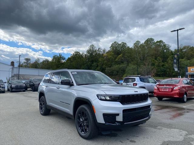 2025 Jeep Grand Cherokee GRAND CHEROKEE L ALTITUDE X 4X4