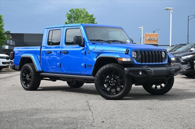 2025 Jeep Gladiator GLADIATOR NIGHTHAWK 4X4 2025 Jeep Gladiator GLADIATOR NIGHTHAWK 4X4