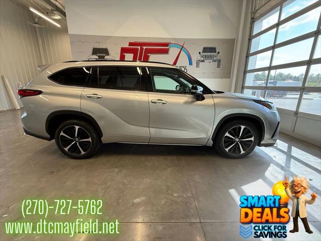 2021 Toyota Highlander XSE 2021 Toyota Highlander XSE