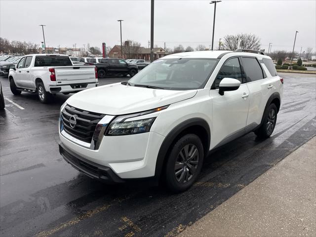 2025 Nissan Pathfinder SV FWD