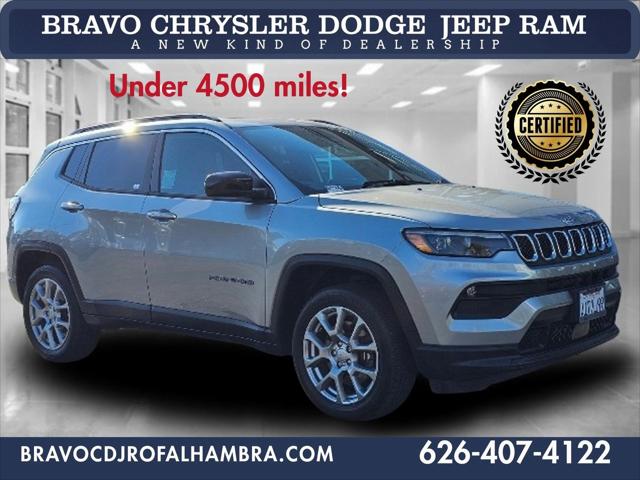 2023 Jeep Compass Latitude Lux FWD 2023 Jeep Compass Latitude Lux FWD