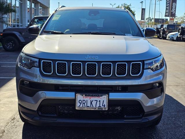 2023 Jeep Compass Latitude Lux FWD 2023 Jeep Compass Latitude Lux FWD