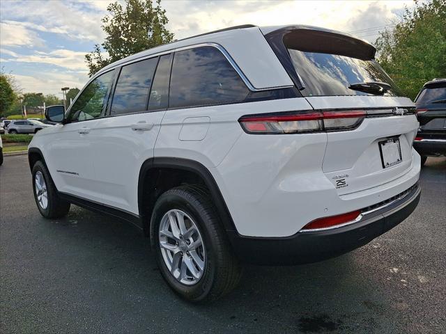 2025 Jeep Grand Cherokee GRAND CHEROKEE LAREDO X 4X4 2025 Jeep Grand Cherokee GRAND CHEROKEE LAREDO X 4X4