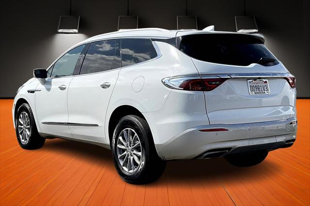 2023 Buick Enclave Essence FWD