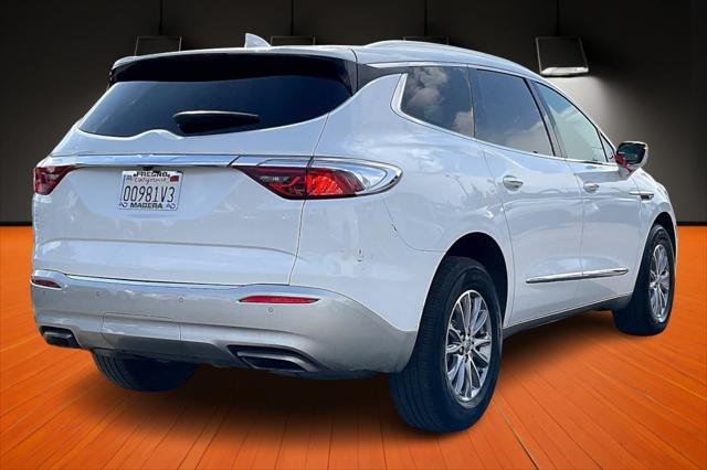 2023 Buick Enclave Essence FWD