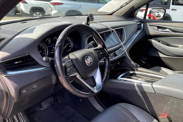 2023 Buick Enclave Essence FWD