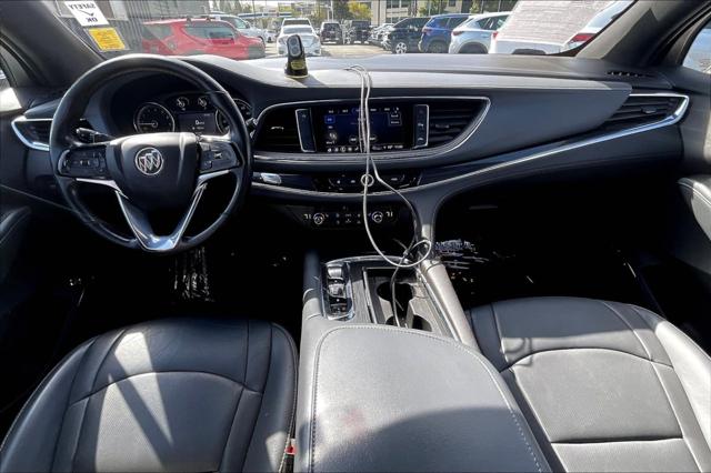 2023 Buick Enclave Essence FWD