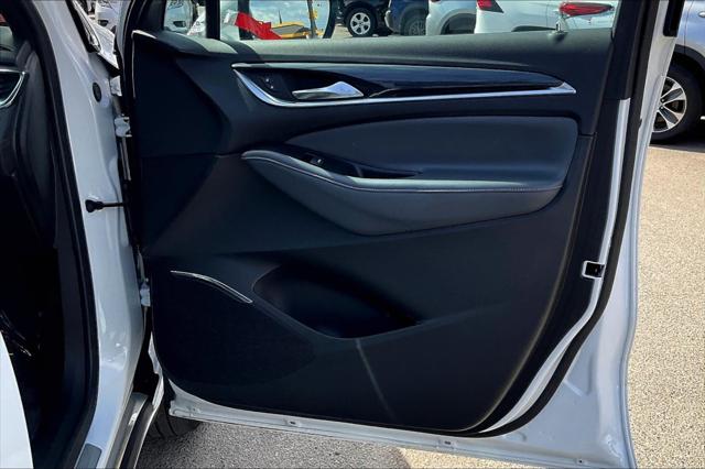 2023 Buick Enclave Essence FWD