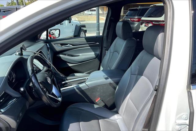 2023 Buick Enclave Essence FWD