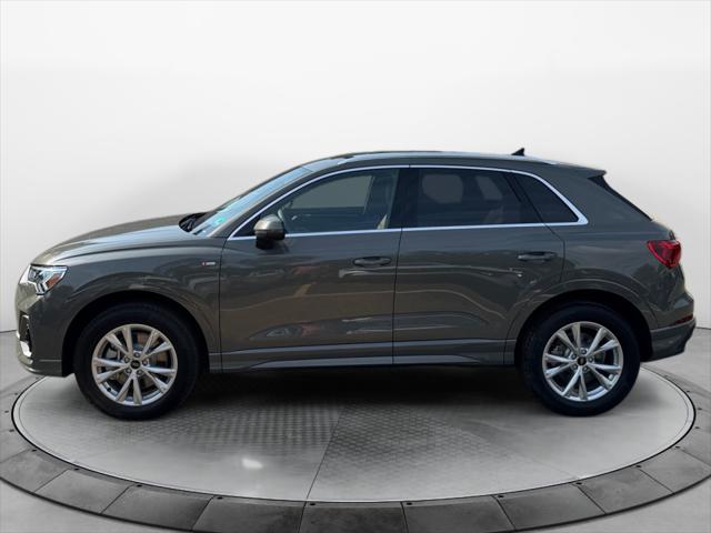 2025 Audi Q3 Premium 45 TFSI S line quattro Tiptronic