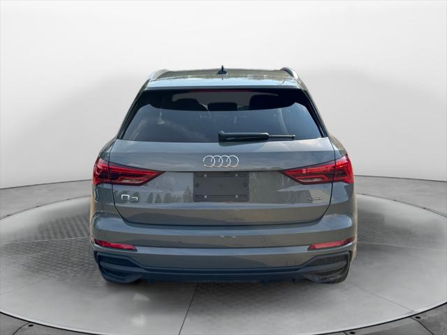 2025 Audi Q3 Premium 45 TFSI S line quattro Tiptronic