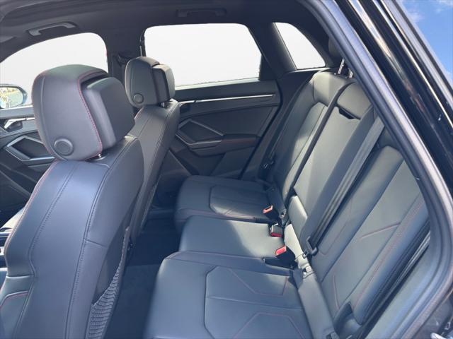 2025 Audi Q3 Premium 45 TFSI S line quattro Tiptronic