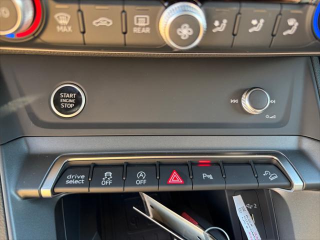 2025 Audi Q3 Premium 45 TFSI S line quattro Tiptronic