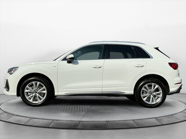2025 Audi Q3 Premium 45 TFSI S line quattro Tiptronic