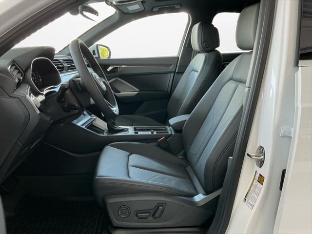 2025 Audi Q3 Premium 45 TFSI S line quattro Tiptronic
