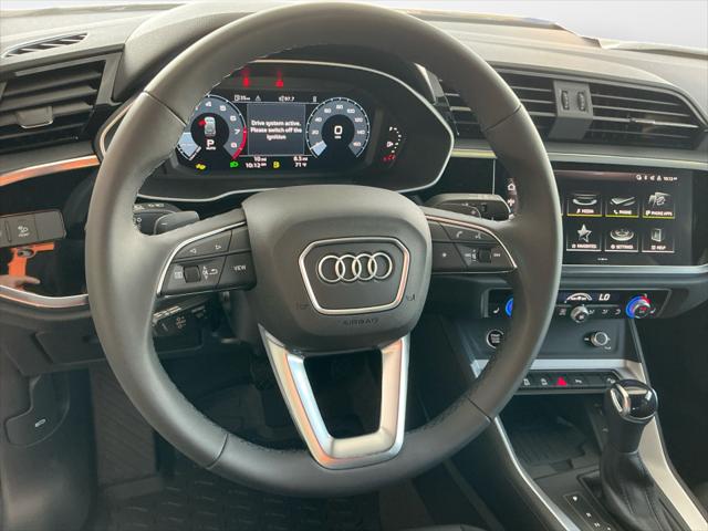 2025 Audi Q3 Premium 45 TFSI S line quattro Tiptronic