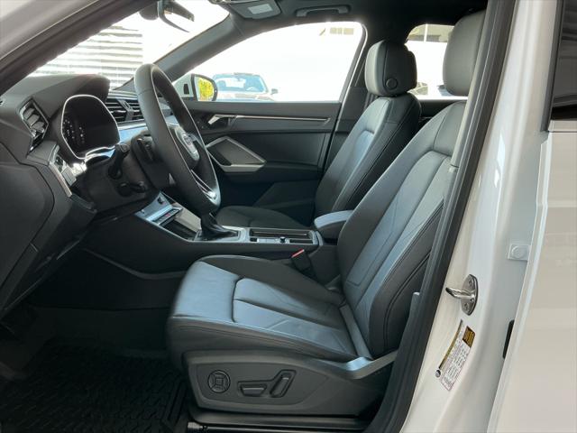 2025 Audi Q3 Premium 45 TFSI S line quattro Tiptronic