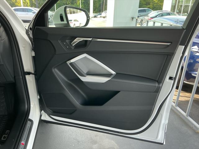 2025 Audi Q3 Premium 45 TFSI S line quattro Tiptronic