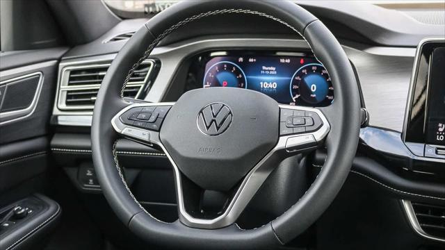 2026 Volkswagen Atlas Cross Sport 2.0T SE w/Technology