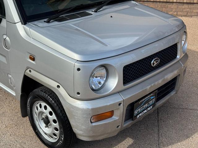 2000 Daihatsu Naked Unknown