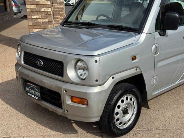 2000 Daihatsu Naked Unknown