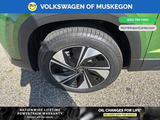 2025 Volkswagen Taos 1.5T SE