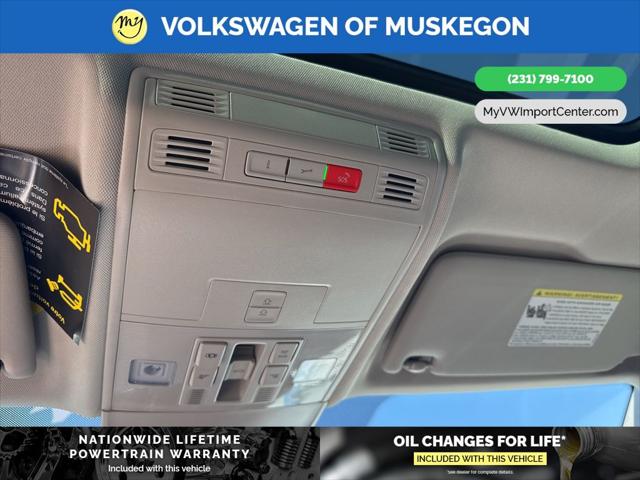 2025 Volkswagen Taos 1.5T SE
