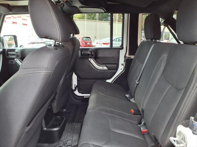 2017 Jeep Wrangler Unlimited Sahara 4x4