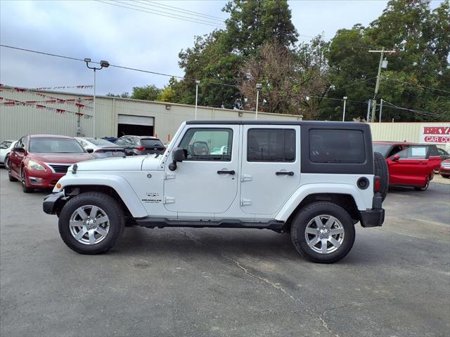 2017 Jeep Wrangler Unlimited Sahara 4x4