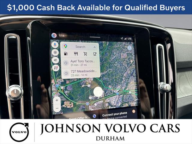 2026 Volvo XC40 Core, B5 AWD Gas (mild hybrid), Dark