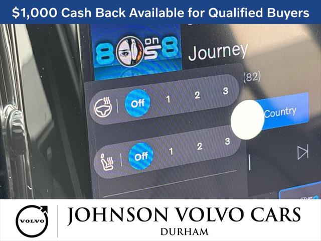 2026 Volvo XC40 Core, B5 AWD Gas (mild hybrid), Dark
