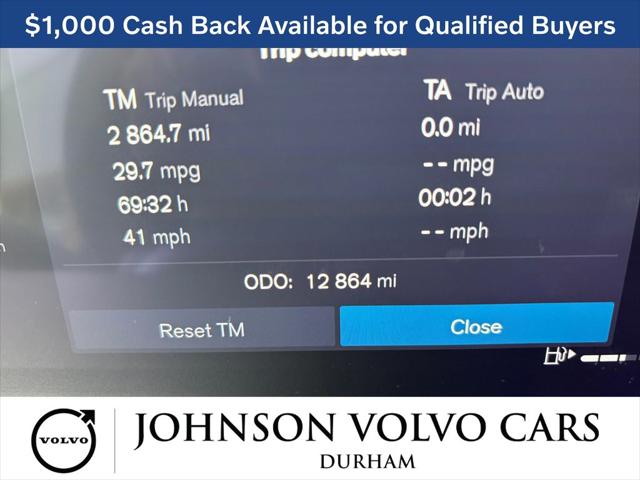 2026 Volvo XC40 Core, B5 AWD Gas (mild hybrid), Dark
