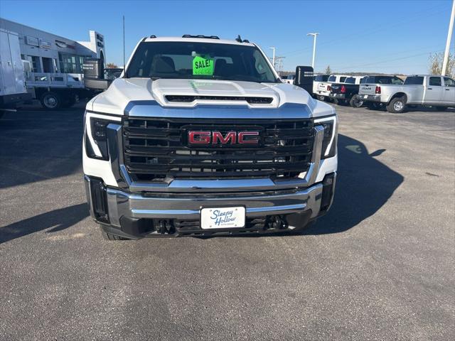 2026 GMC Sierra 3500HD CC Pro