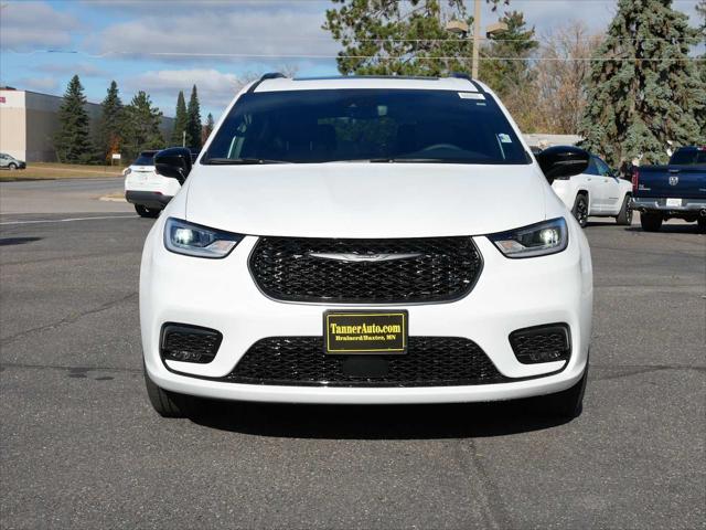 2026 Chrysler Pacifica Limited AWD