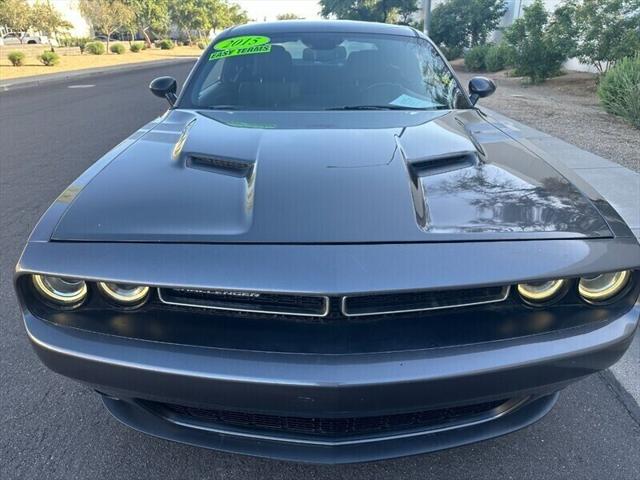 2015 Dodge Challenger SXT