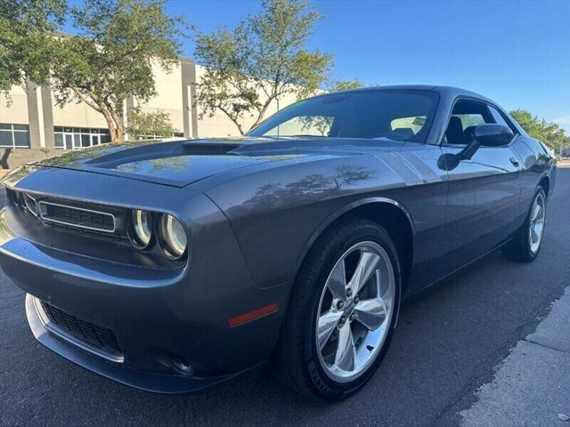 2015 Dodge Challenger SXT