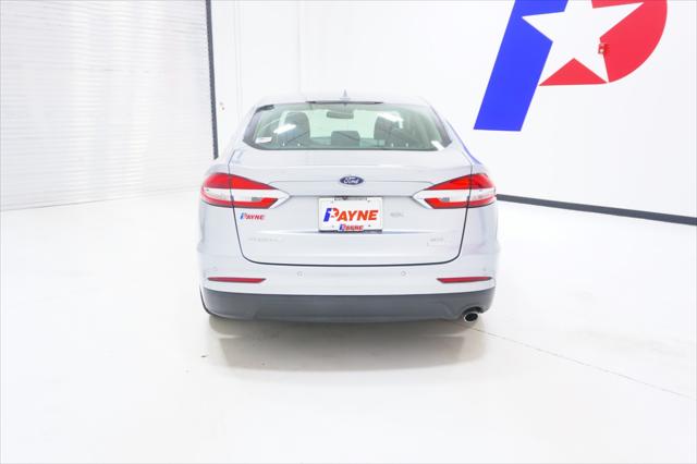 2020 Ford Fusion SE