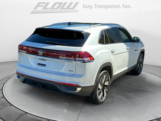 2026 Volkswagen Atlas Cross Sport 2.0T SE w/Technology
